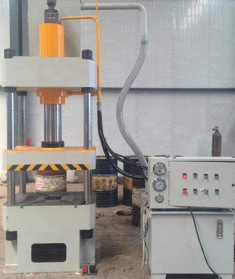 全自動液壓機(jī)客戶案例